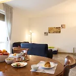 Lungarno Panoramic Apartment
